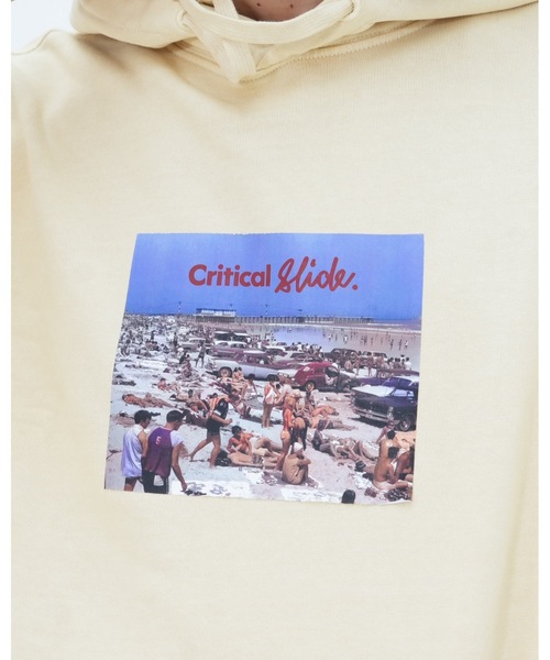 TCSS(ティーシーエスエス)の「HOODIE/Critical Slideクリティカルスライド(TCSS)ブランドロゴデザインフォトプリントフード付きプルパーカー(パーカー・メンズ・サンドベージュ・MEDIUM/LARGE/X-LARGE)」の6枚目の写真