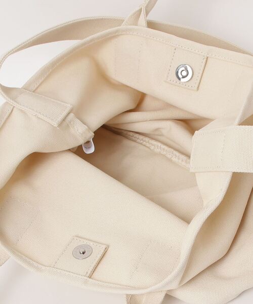 Libra Cue(リブラ キュー)の「キャンバス2wayバッグ(ショルダーバッグ・レディース・ホワイト/ブラック/レッド・FREE)」の7枚目の写真