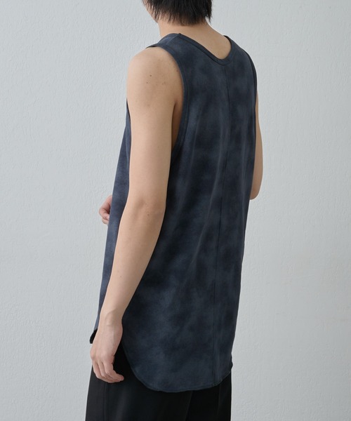 COLONY 2139（コロニートゥーワンスリーナイン）の「フェードダイロングタンク（タンクトップ・メンズ・ブラック/ホワイト・MEDIUM/LARGE）」の12枚目の写真