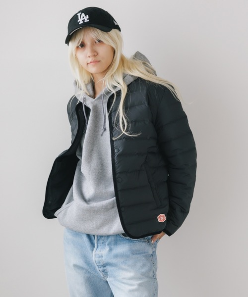 Vincent et Mireille(バンソンエミレイユ)の「Vincent et Mireille/バンソンエミレイユ Stitchless down Cadigan ステッチレスダウンカーディガン(カーディガン/ボレロ・メンズ・ブラック・36)」の1枚目の写真