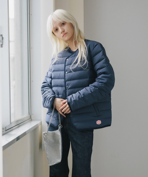 Vincent et Mireille(バンソンエミレイユ)の「Vincent et Mireille/バンソンエミレイユ Stitchless down Cadigan ステッチレスダウンカーディガン(カーディガン/ボレロ・メンズ・ブラック・36)」の15枚目の写真