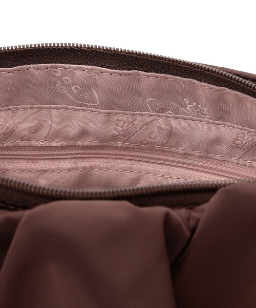 TOCCA(トッカ)の「FRILL POCHETTE ポシェット(ショルダーバッグ・レディース・ベージュ系/ブラック系/ブラック系1/アイボリー系/ブラウン系・F)」の22枚目の写真