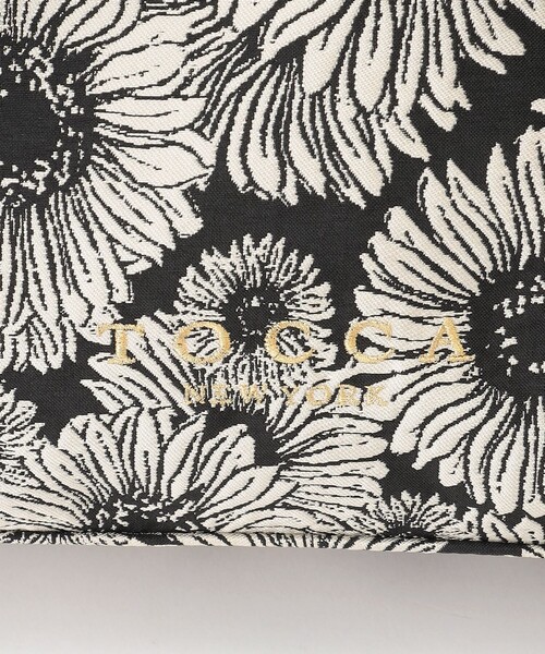 TOCCA(トッカ)の「FRILL POCHETTE ポシェット(ショルダーバッグ・レディース・ベージュ系/ブラック系/ブラック系1/アイボリー系/ブラウン系・F)」の7枚目の写真