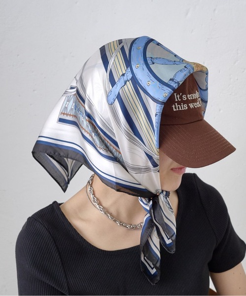 COLONY 2139（コロニートゥーワンスリーナイン）の「マリンモチーフスカーフ 70×70（バンダナ/スカーフ・レディース・オレンジ/ネイビー・FREE）」の2枚目の写真