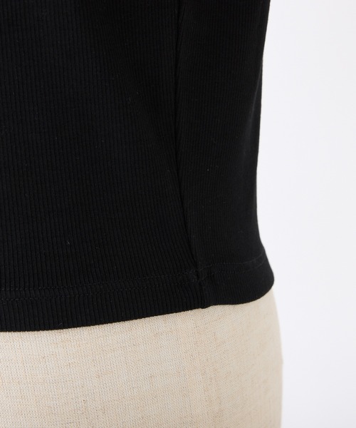 one after another NICE CLAUP(ワンアフターアナザーナイスクラップ)の「【WEB限定】レイヤード半袖トップストップス(Tシャツ/カットソー・レディース・オフホワイト/ブラック系その他/ブラック/ホワイト系その他・FREE)」の11枚目の写真