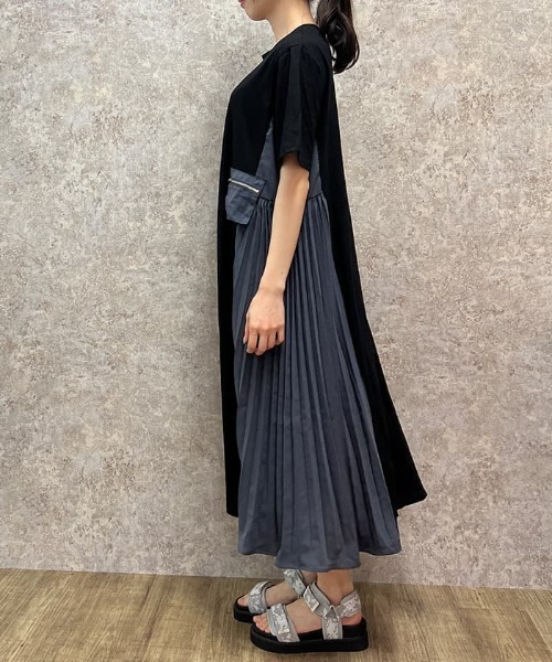 axes femme（アクシーズファム）の「プリーツ切替ワンピース（ワンピース・レディース・ネイビー/ブラック・FREE）」の5枚目の写真
