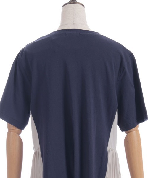 axes femme（アクシーズファム）の「プリーツ切替ワンピース（ワンピース・レディース・ネイビー/ブラック・FREE）」の11枚目の写真