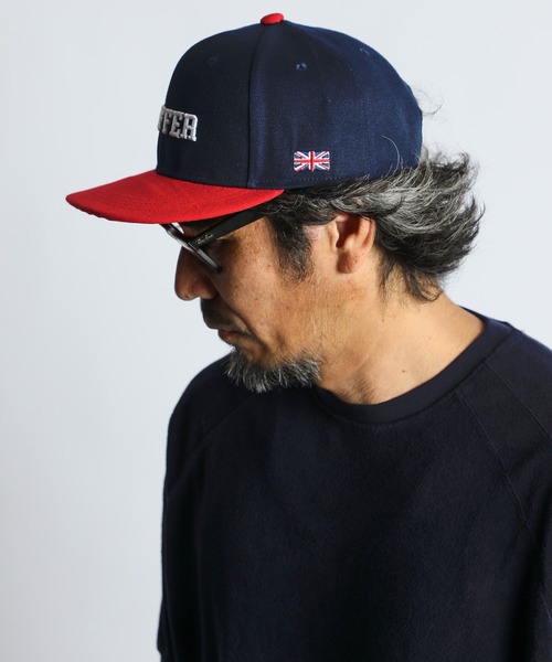 The DUFFER of ST.GEORGE（ザダファーオブセントジョージ）の「DUFFER ORIGINAL 2TONE FLAT VISOR CAP：2トーン フラットバイザー キャップ（キャップ・メンズ・ブラック/レッド/グレー/カモフラージュ・F）」の5枚目の写真