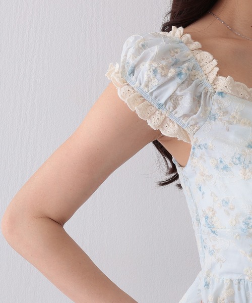 Lace Ladies(レースレディース)の「フロント ギャザー 花柄 マキシ ワンピース(ワンピース・レディース・ブルー/アイボリー・FREE)」の16枚目の写真