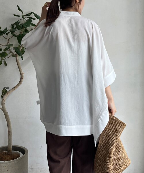 DouDou（ドゥドゥ）の「【WEB限定】ポケットポンチョブラウス（シャツ/ブラウス・レディース・ライム/オフホワイト/チャコールグレー・FREE）」の12枚目の写真