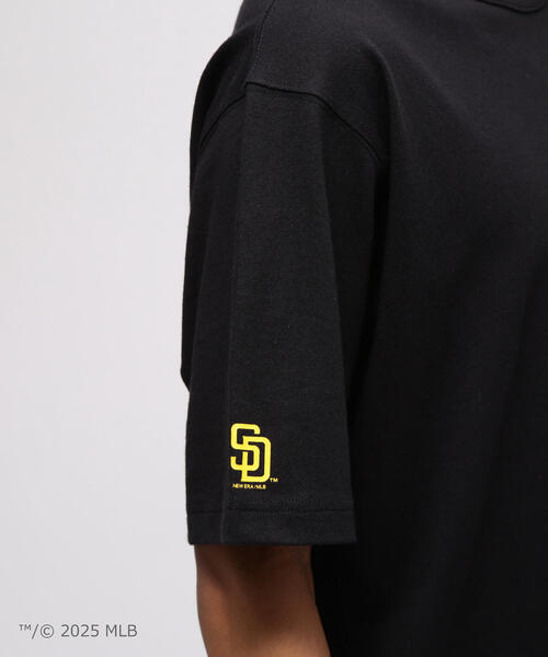 MLB（メジャーリーグベースボール）の「AVIREX × SAN DIEGO PADRES T-SHIRT（Tシャツ/カットソー・メンズ・ホワイト/ブラック・XX-LARGE/LARGE/MEDIUM/X-LARGE）」の11枚目の写真