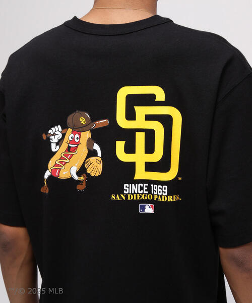 MLB（メジャーリーグベースボール）の「AVIREX × SAN DIEGO PADRES T-SHIRT（Tシャツ/カットソー・メンズ・ホワイト/ブラック・XX-LARGE/LARGE/MEDIUM/X-LARGE）」の13枚目の写真