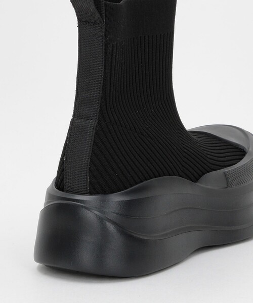 ATELIER BRUGGE（アトリエブルージュ）の「ATELIER BRUGGE/アトリエブルージュ レインニットショートブーツ / 25DM-55（ブーツ・レディース・ブラック・SMALL/LARGE/MEDIUM）」の3枚目の写真