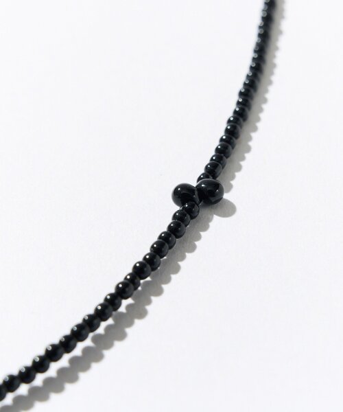 RIVE DROITE（リヴドロワ）の「【モードな印象】ブラックビーズアクセントチョーカー（ネックレス・レディース・ブラック・FREE）」の3枚目の写真