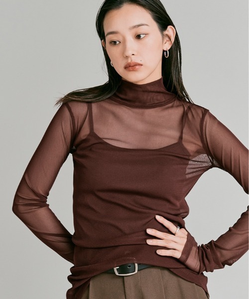 W:Huku（フーク）の「ストレッチ メッシュ ハイネック トップス / Sheer Stretch Mesh Mock Neck Top（Tシャツ/カットソー・レディース・ブラウン/ブルー系/チャコール/クリーム/ブラック・FREE）」の8枚目の写真