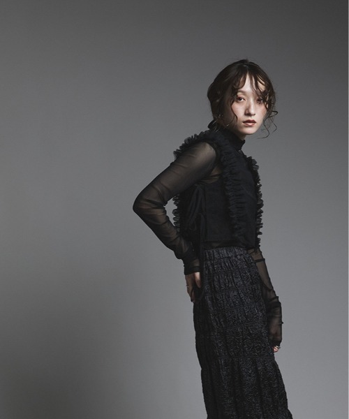 W:Huku（フーク）の「【新色追加】ストレッチ メッシュ ハイネック シアー トップス / Sheer Stretch Mesh Mock Neck Top（Tシャツ/カットソー・レディース・ブラウン/ブルー系/チャコール/クリーム/ブラック/イエロー/バーガンディー・FREE）」の18枚目の写真