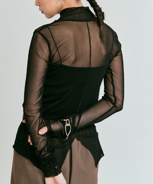 W:Huku（フーク）の「【新色追加】ストレッチ メッシュ ハイネック シアー トップス / Sheer Stretch Mesh Mock Neck Top（Tシャツ/カットソー・レディース・ブラウン/ブルー系/チャコール/クリーム/ブラック/イエロー/バーガンディー・FREE）」の19枚目の写真
