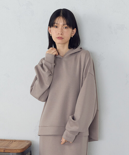 COMME CA ISM(コムサイズム)の「ダンボールニット パーカー / セットアップ対応(パーカー・レディース・アイボリー/ブラック/ダークグリーン/ベージュ/ダークブラウン/モカ・SMALL/MEDIUM/LARGE/X-LARGE)」の4枚目の写真