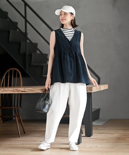 rps（アールピーエス）の「コーデュロイペプラムベスト（ベスト・レディース・モカ/チャコールグレー/ダークネイビー・フリー）」の10枚目の写真