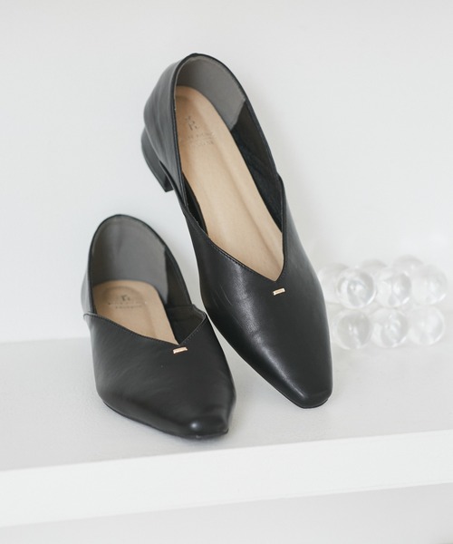 ROPE' PICNIC（ロペピクニック）の「Vカットソフトバブーシュ（パンプス・レディース・ブラック/ベージュ系その他・24.5/24/23.5/23）」の2枚目の写真