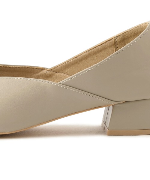 ROPE' PICNIC（ロペピクニック）の「Vカットソフトバブーシュ（パンプス・レディース・ブラック/ベージュ系その他・24.5/24/23.5/23）」の16枚目の写真