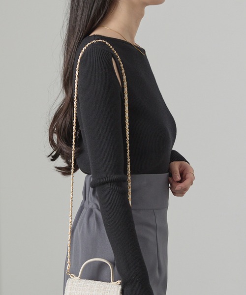 Cieluna（シエルナ）の「【Cieluna】アシンメトリーネックカットオフリブニットトップス（ニット/セーター・レディース・ネイビー/ベージュ/チャコールグレー/オフホワイト/ボルドー/ブラウン/ブラック・L/M）」の12枚目の写真