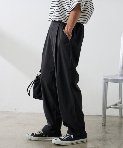 MoL(モル)の「【MOL】ドライバーズタックパンツ(その他パンツ・レディース・ブラック/チャコールグレー/ネイビー・MEDIUM/LARGE)」の9枚目の写真