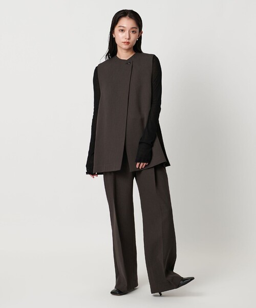 新品未使用　ユナイテッドアローズ　麻50%夏物スラックスパンツ MARW UNITED ARROWS スラックス パンツ 「MARW ARROWS
