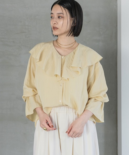 A part by（アパートバイ）の「ラッフルブラウス（シャツ/ブラウス・レディース・オフホワイト/ブラック系その他2/アイボリー/ライトイエロー・FREE）」の4枚目の写真