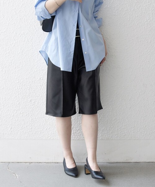 SHIPS any(シップス エニィ)の「SHIPS any: センター ピンタックライン ハーフパンツ(その他パンツ・レディース・ブラック/ブラウン・ONE SIZE)」の20枚目の写真