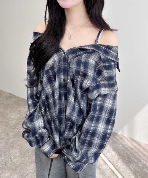 INGNI（イング）の「2Wayオフショルチェック柄シャツ（シャツ/ブラウス・レディース・ブラウン系その他2/ブラック系/ネイビー系2・M）」の3枚目の写真