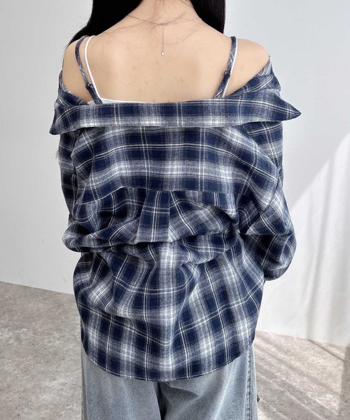 INGNI（イング）の「2Wayオフショルチェック柄シャツ（シャツ/ブラウス・レディース・ブラウン系その他2/ブラック系/ネイビー系2・M）」の6枚目の写真
