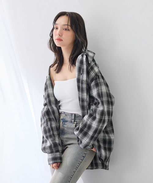 INGNI（イング）の「2Wayオフショルチェック柄シャツ（シャツ/ブラウス・レディース・ブラウン系その他2/ブラック系/ネイビー系2・M）」の14枚目の写真