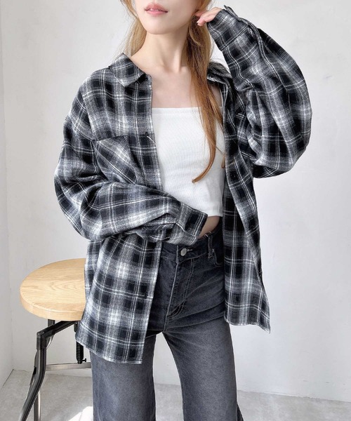 INGNI（イング）の「2Wayオフショルチェック柄シャツ（シャツ/ブラウス・レディース・ブラウン系その他2/ブラック系/ネイビー系2・M）」の21枚目の写真