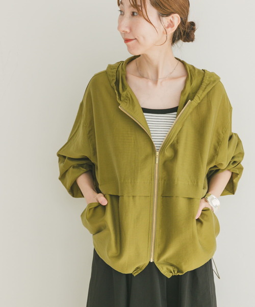 ITEMS URBANRESEARCH(アイテムズ アーバンリサーチ)の「シアーフードブルゾン(ブルゾン・レディース・カーキ/ブラック/オフホワイト・FREE)」の19枚目の写真