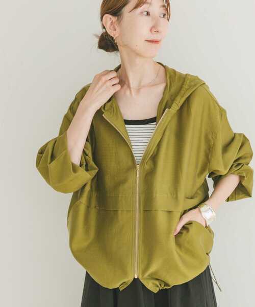 ITEMS URBANRESEARCH(アイテムズ アーバンリサーチ)の「シアーフードブルゾン(ブルゾン・レディース・カーキ/ブラック/オフホワイト・FREE)」の20枚目の写真