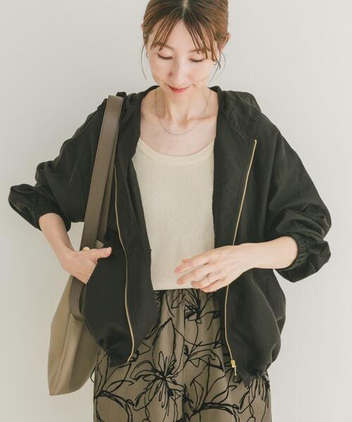 ITEMS URBANRESEARCH(アイテムズ アーバンリサーチ)の「シアーフードブルゾン(ブルゾン・レディース・カーキ/ブラック/オフホワイト・FREE)」の17枚目の写真