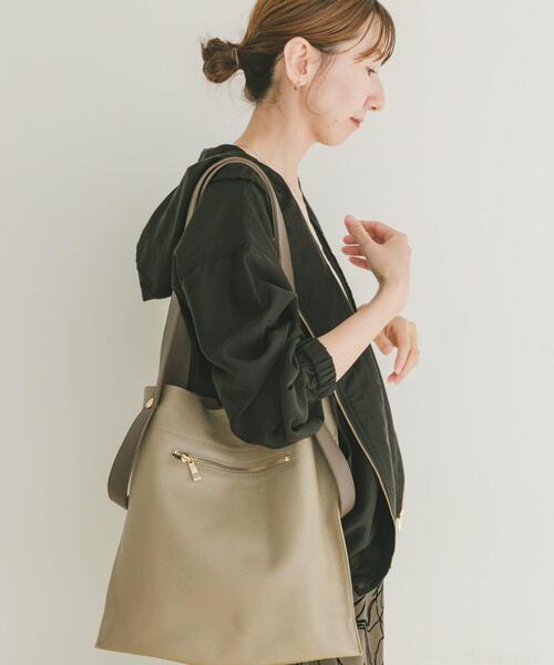 ITEMS URBANRESEARCH(アイテムズ アーバンリサーチ)の「シアーフードブルゾン(ブルゾン・レディース・カーキ/ブラック/オフホワイト・FREE)」の19枚目の写真