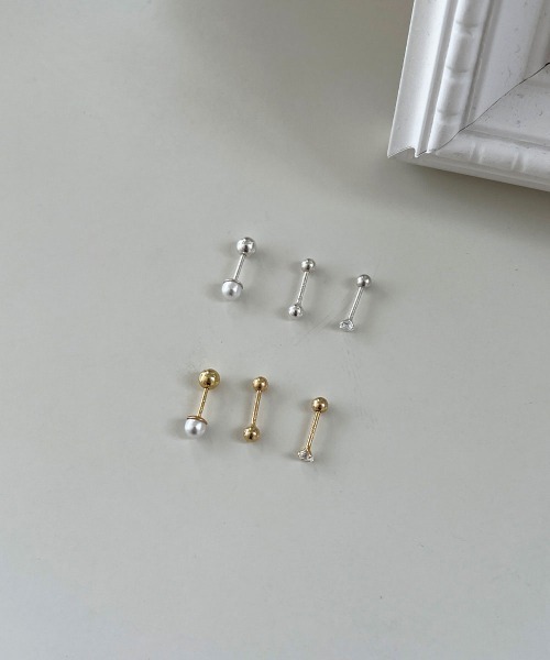 e.m. 片耳用ピアス 3点セット シルバー925 ジルコニア e.m.（イーエム）の「SILVER925ジルコニア3粒フープピアス