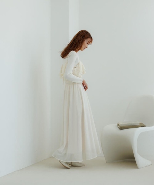 flower（フラワー）の「ペタルフリルワンピース（ワンピース・レディース・アイボリー/ブラック・FREE）」の4枚目の写真