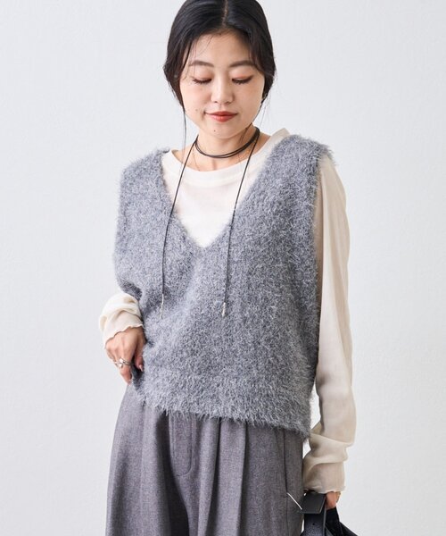 CIAOPANIC TYPY（チャオパニックティピー）の「【シーズンレスで活躍◎】ミックスフェザーヤーンクロップド丈ベスト（WEB限定）（ベスト・レディース・ライトグレー/ブラック/ブルー/イエロー/グレー/オフホワイト・ONE SIZE）」の20枚目の写真