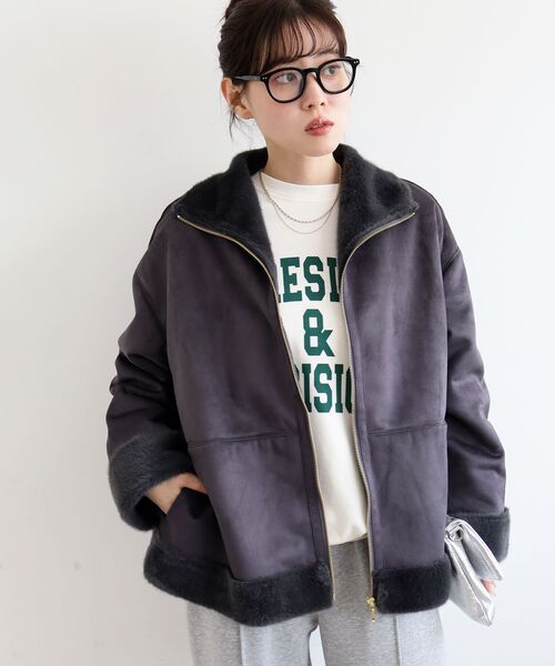 le.coeur blanc（ルクールブラン）の「ヴィンテージロゴスウェットプルオーバー（スウェット・レディース・ライトベージュ/チャコールグレー・38）」の9枚目の写真