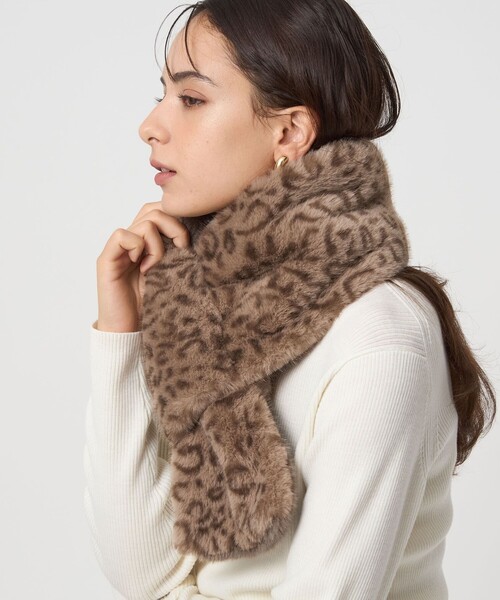 green label relaxing（グリーンレーベルリラクシング）の「フェイクファー リバーシブル マフラー（マフラー・レディース・オフホワイト/ライトグレー/その他1/モカ/その他2・FREE）」の5枚目の写真