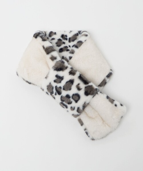 green label relaxing（グリーンレーベルリラクシング）の「フェイクファー リバーシブル マフラー（マフラー・レディース・オフホワイト/ライトグレー/その他1/モカ/その他2・FREE）」の11枚目の写真