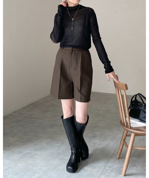 She's Closet（シーズクローゼット）の「ハイネック長袖シアートップス/ロングTシャツ（Tシャツ/カットソー・レディース・ホワイト/ブラック/チャコールグレー/ブラウン/バーガンディー・FREE）」の11枚目の写真
