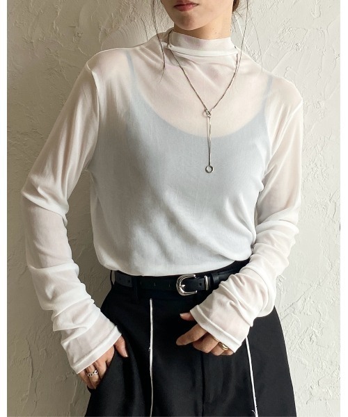She's Closet（シーズクローゼット）の「ハイネック長袖シアートップス/ロングTシャツ（Tシャツ/カットソー・レディース・ホワイト/ブラック/チャコールグレー/ブラウン/バーガンディー・FREE）」の18枚目の写真