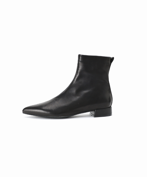 GRISE（グリーズ）の「GRISEレザーポインテッドソフトフィットショートブーツ（ブーツ・レディース・ブラック/ブラウン/ウッド・LARGE/SMALL/MEDIUM/X-LARGE）」の17枚目の写真