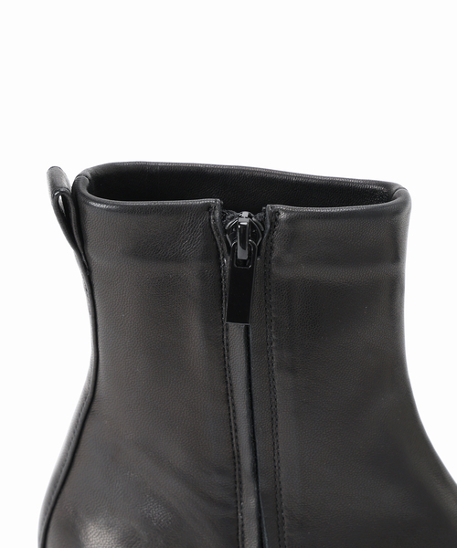 GRISE（グリーズ）の「GRISEレザーポインテッドソフトフィットショートブーツ（ブーツ・レディース・ブラック/ブラウン/ウッド・LARGE/SMALL/MEDIUM/X-LARGE）」の21枚目の写真