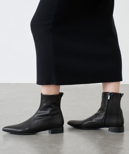 セール】GRISEレザーポインテッドソフトフィットショートブーツ