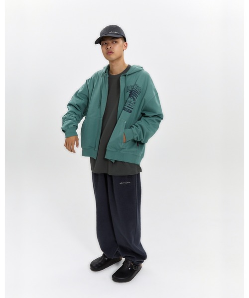 YESEYESEE（イエスアイシー）の「Y.E.S Single Stitch Hoodie（パーカー・メンズ・ブラック/グリーン系その他・L/M/S/XL）」の20枚目の写真